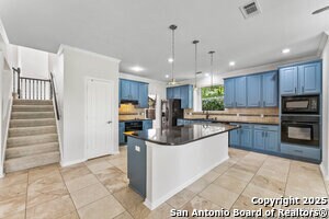 Building Photo - 204 Majestic Grove