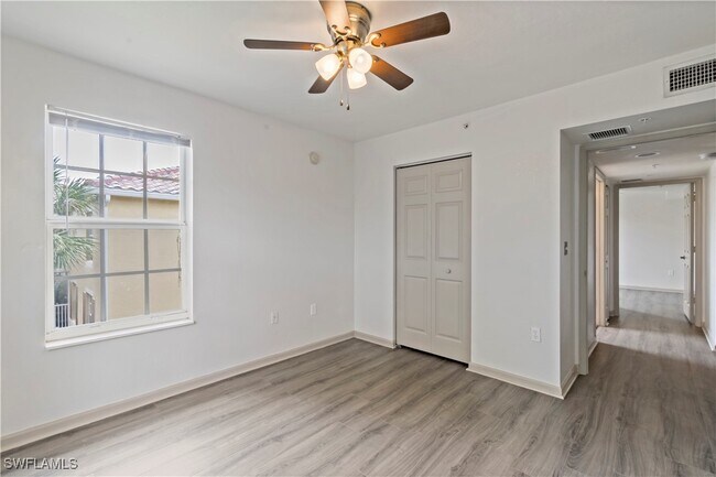 Building Photo - 4113 Residence Drive