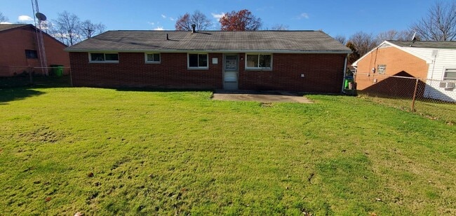 Building Photo - 304 Florence Ave