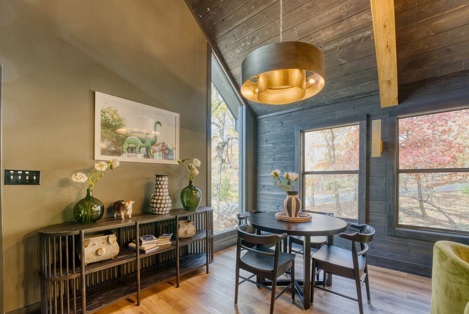 Building Photo - 1780 N Walnut Ave