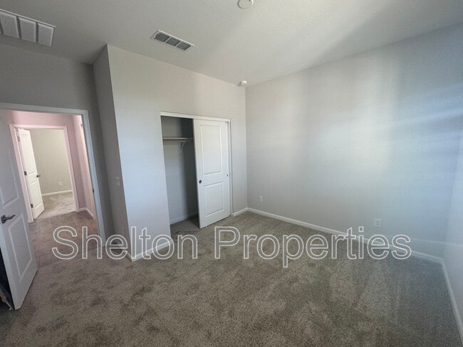 Building Photo - 17978 W Camino De Oro