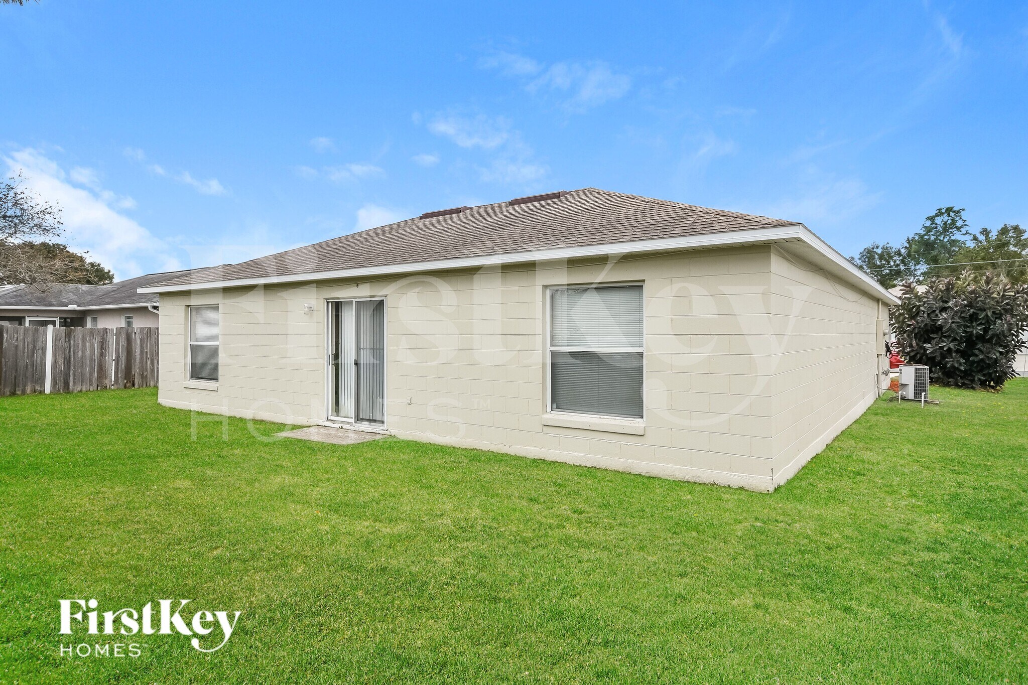 Building Photo - 646 Crane Dr