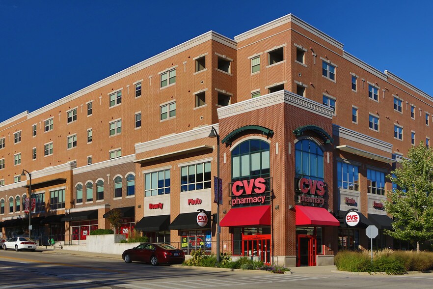 College Place Uptown 100 S Fell Ave Normal IL 61761 Apartment Finder