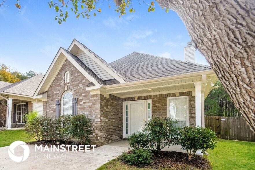 Building Photo - 255 Forest Lakes Dr
