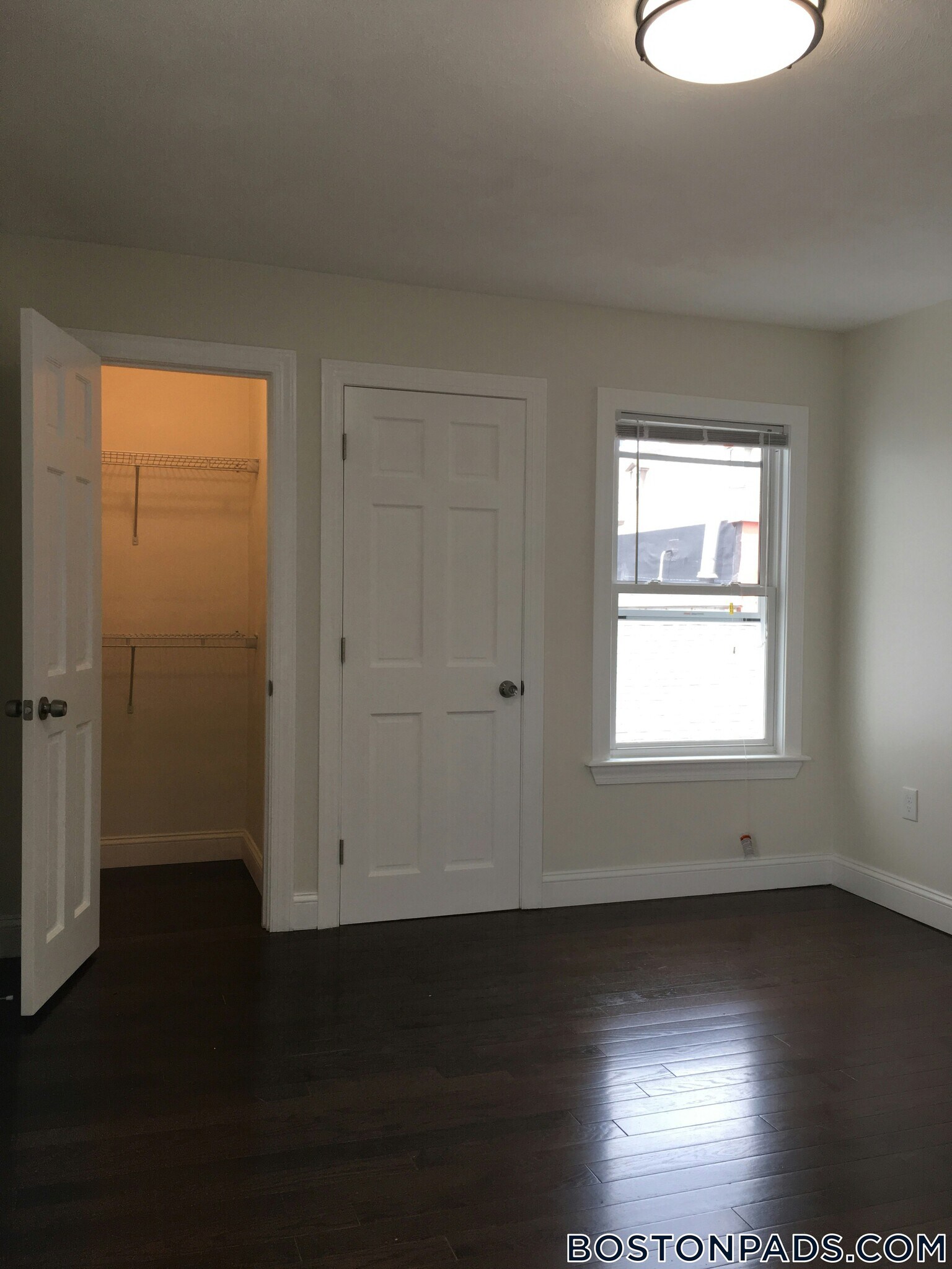 Building Photo - 130 Brooks St