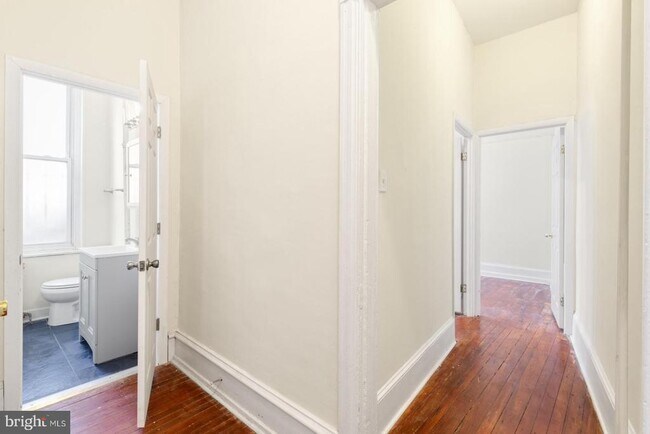 Building Photo - 3503 Indian Queen Ln