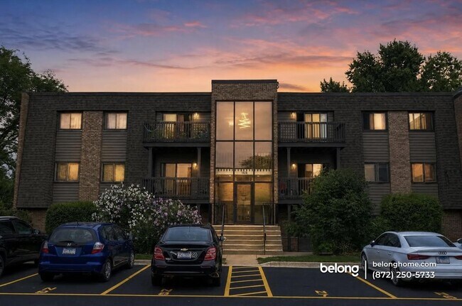 Building Photo - 1420 Stonebridge Cir