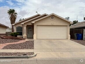 Building Photo - 12345 Tierra Plata Dr