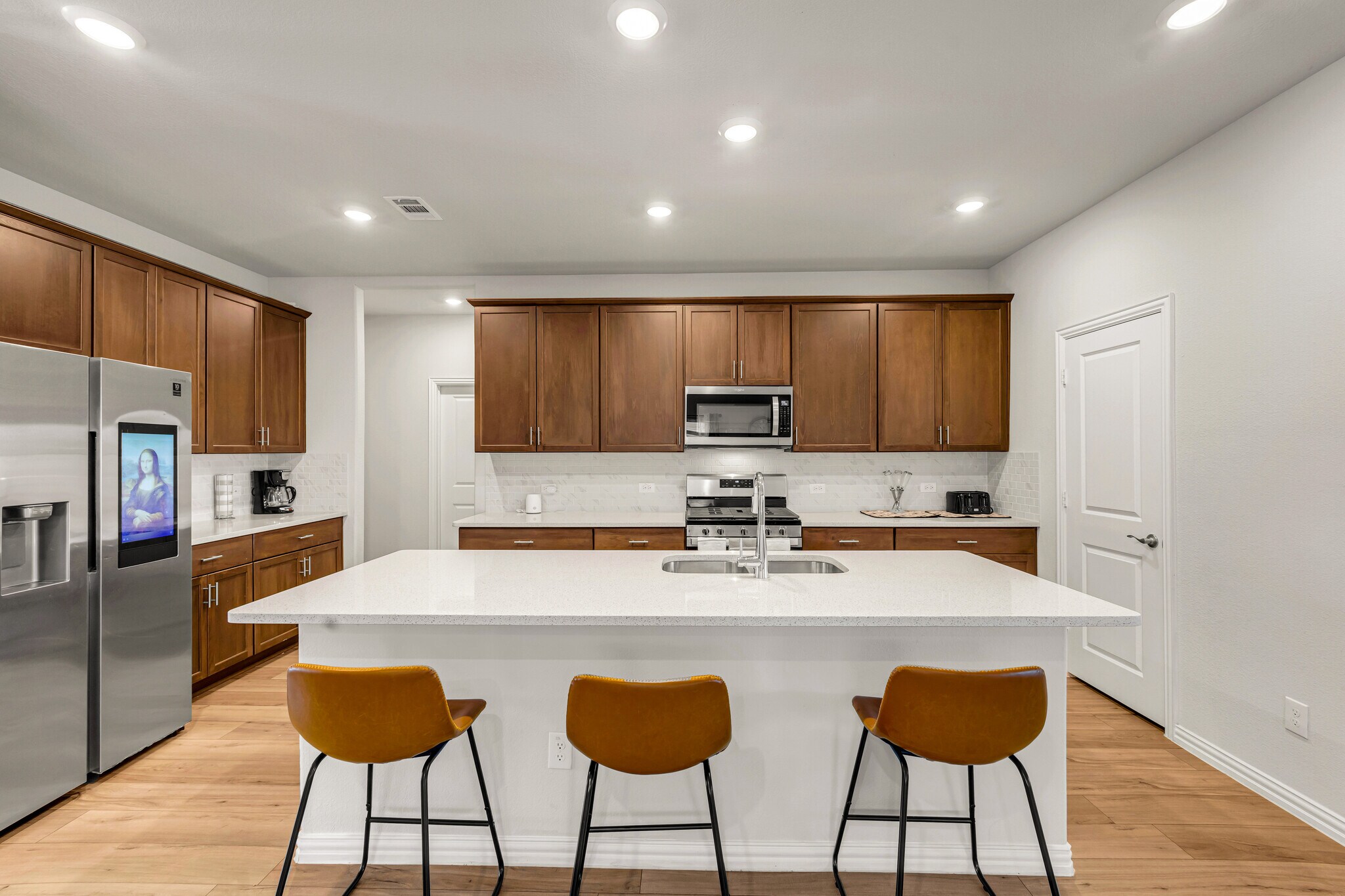 Building Photo - 2104 Bellatrix Dr