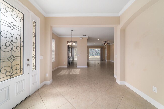 Building Photo - 6606 SW 91st Cir