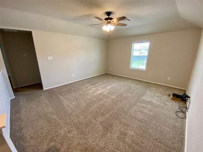 Building Photo - 13832 Rock Island Trl