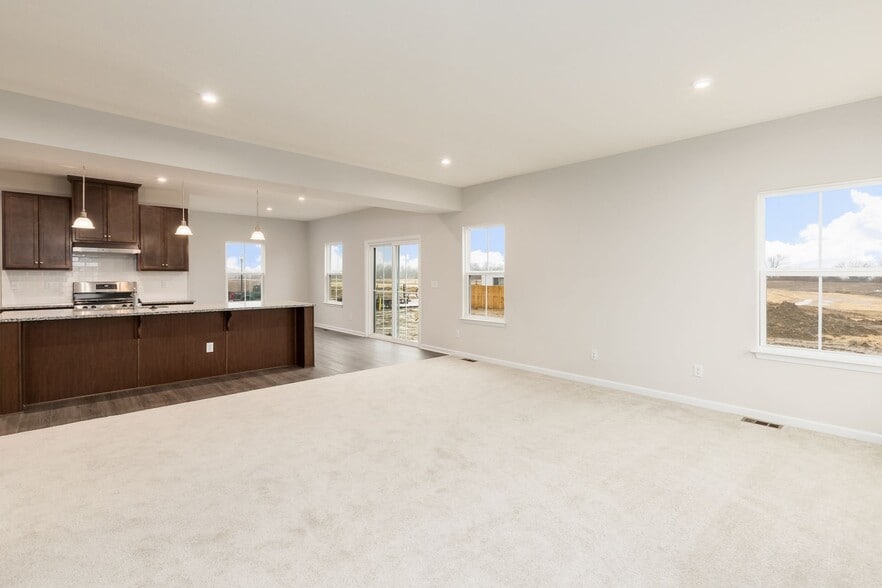 Building Photo - 303 Wyman Lk Dr