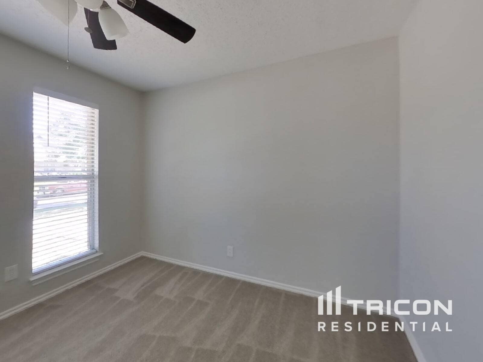 Building Photo - 1130 Wood Heights Dr