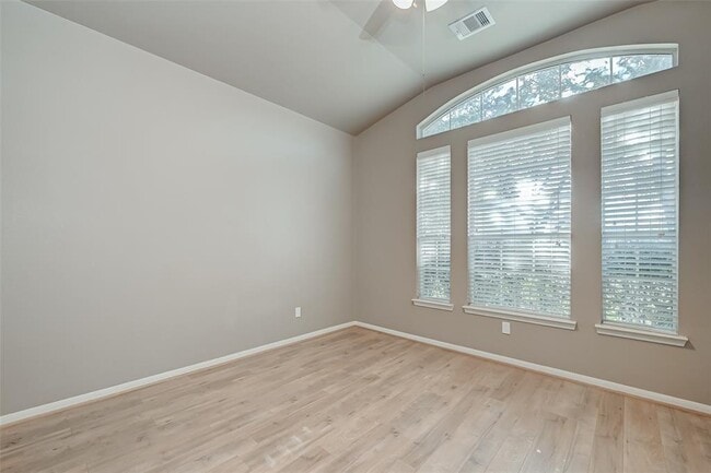 Building Photo - 2439 Marquette Trail