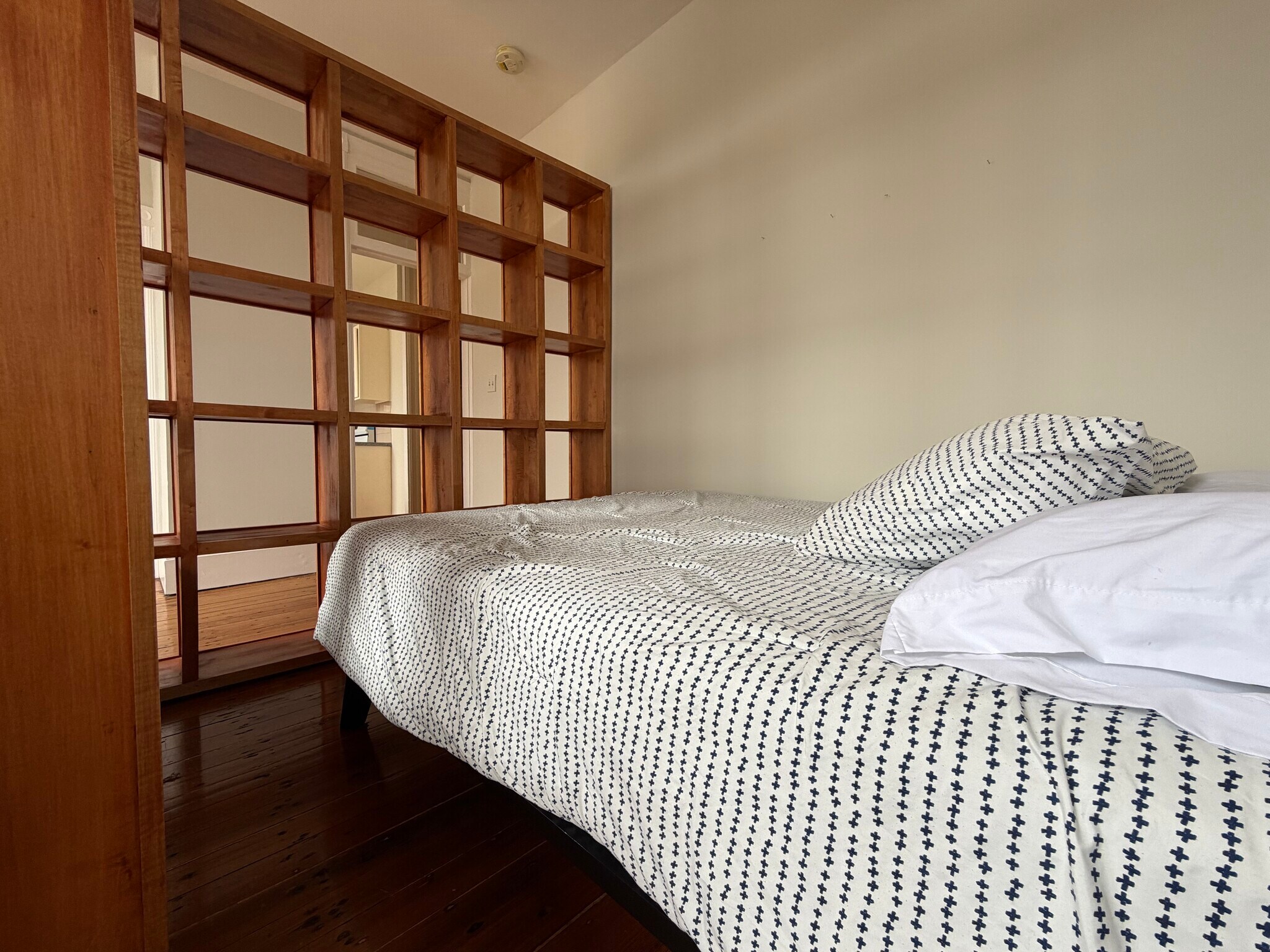 Building Photo - 367 Somerville Ave