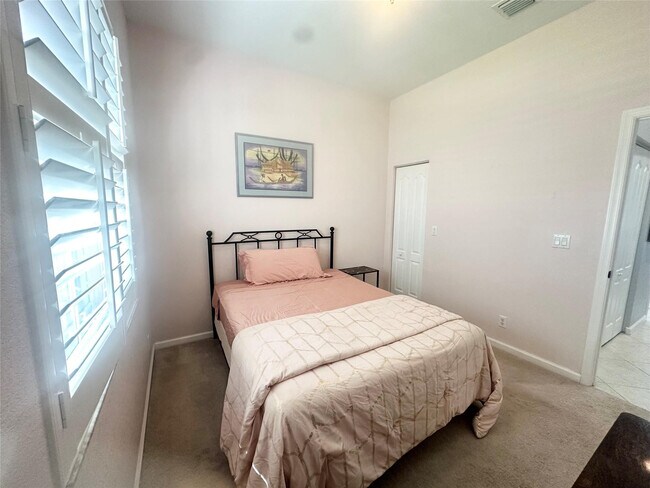 Building Photo - 6104 Santa Margarito Dr