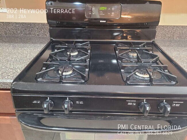 Building Photo - 202 Heywood Terrace