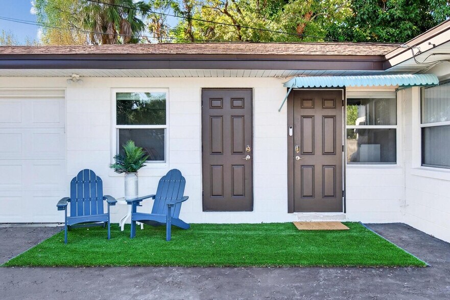 Building Photo - 10538 55th Ave