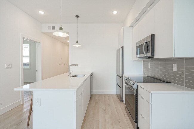 Building Photo - 2654 Coral St