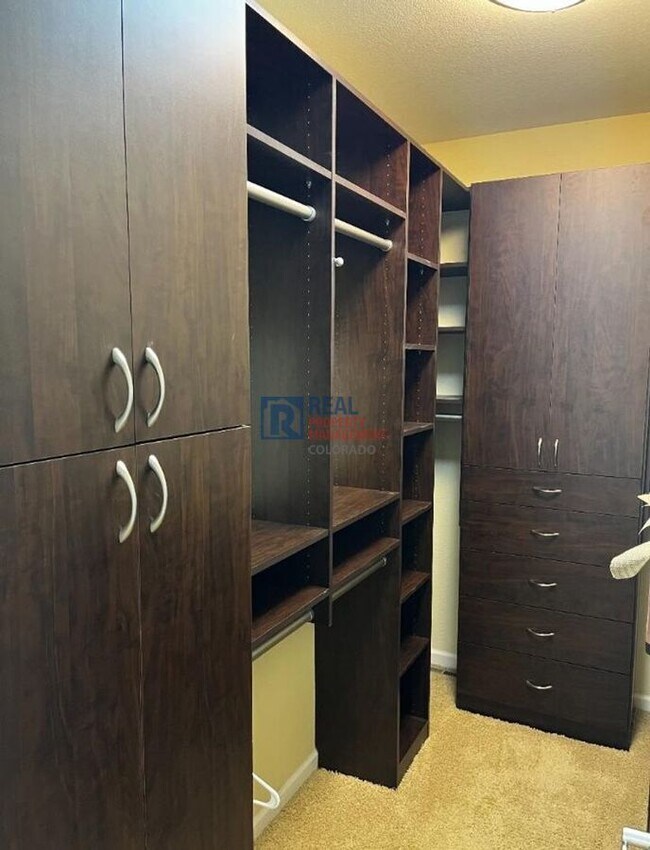 Building Photo - 4103 Frederick Cir