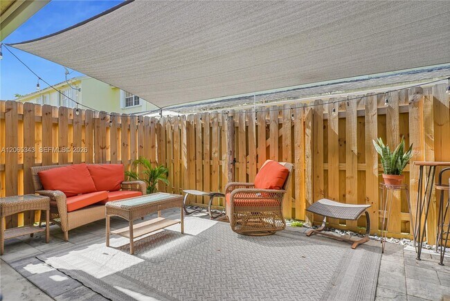 Building Photo - 11838 SW 99th St