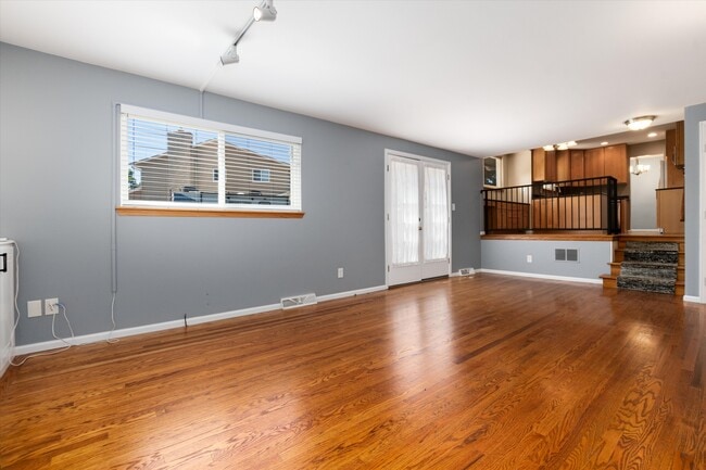 Building Photo - 13123 Spica Dr