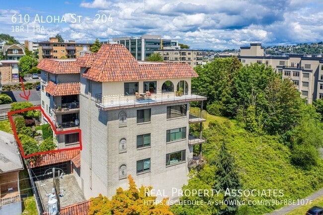 Building Photo - 610 Aloha St