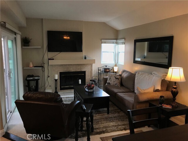 Building Photo - 57 Brisa Del Lago