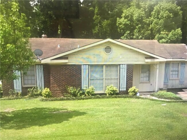 Primary Photo - 3105 Olene St
