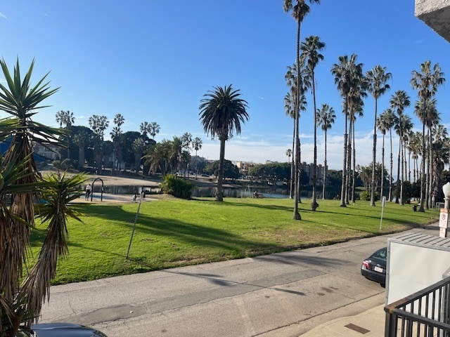 Building Photo - 6655 Esplanade