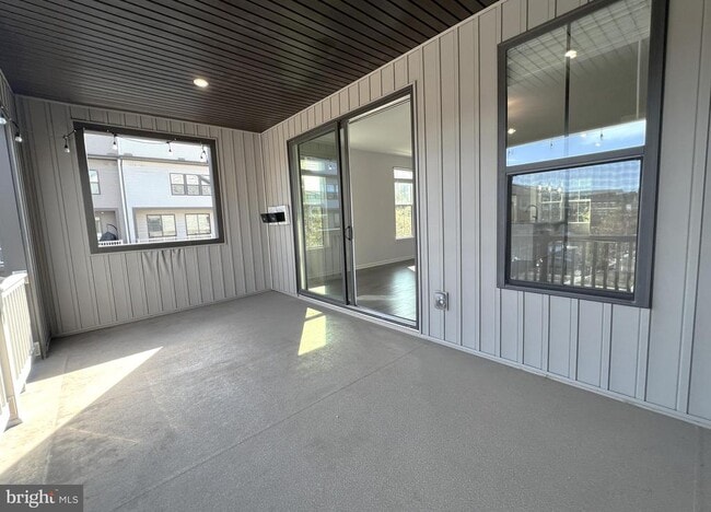 Building Photo - 22296 Philanthropic Dr