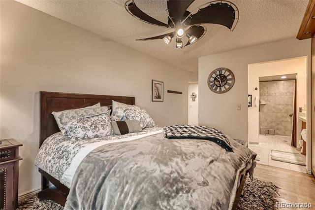 Building Photo - 7602 S Cove Cir