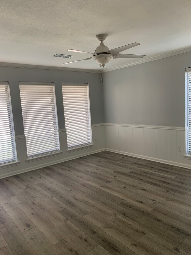 Building Photo - 3123 Bonney Briar Dr