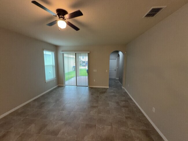 Building Photo - 10697 Atwater Bay Dr