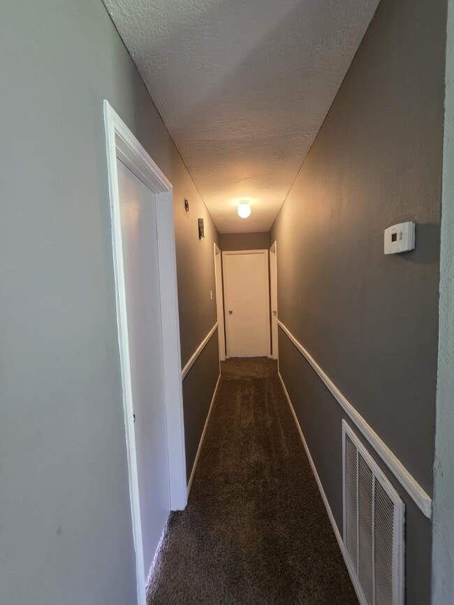 Building Photo - 22819 Carter Gate Dr