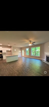 Building Photo - 9 Richardson St