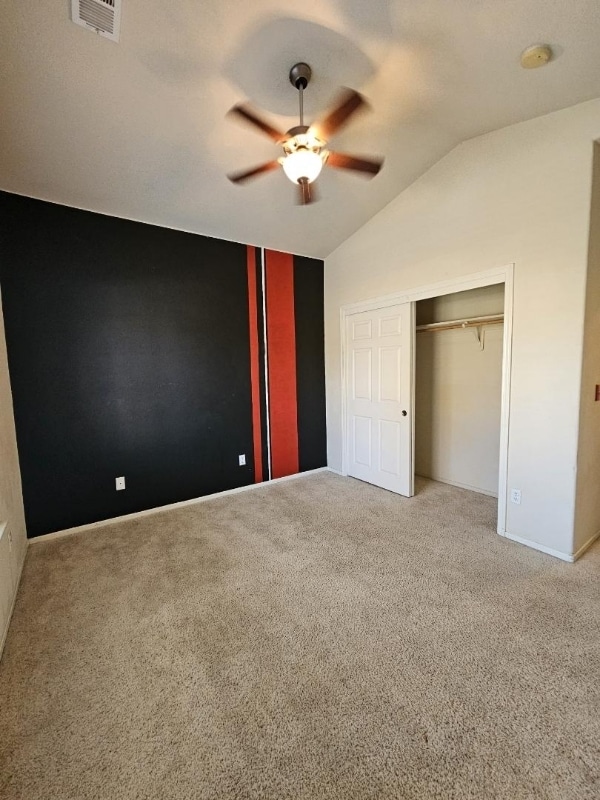 Building Photo - 1075 Sorrel Ave