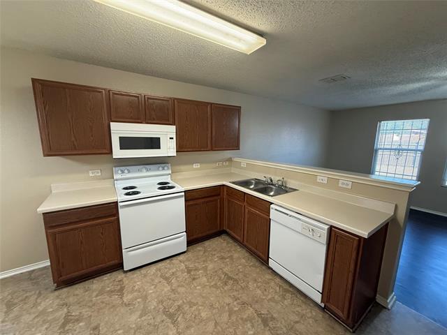 Building Photo - 771 Panola Dr