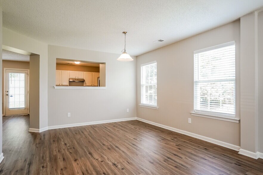 Building Photo - 5911 Endsley Ct