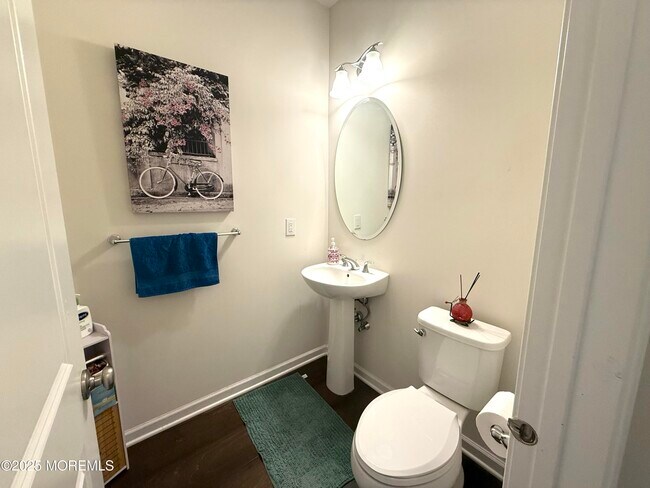 Building Photo - 6 Wisteria Ct