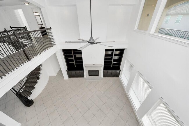 Building Photo - 3711 Meandering Spring Dr