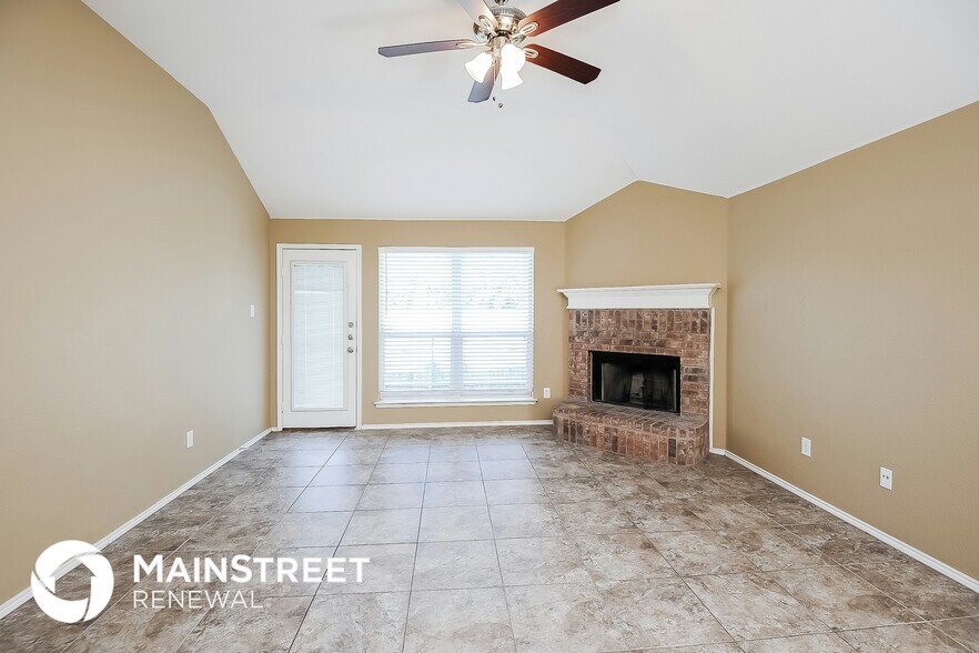 Building Photo - 2705 Wildridge Ct