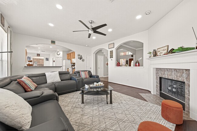 Building Photo - 7023 Westford Park Ln