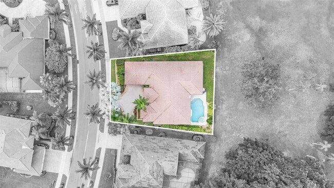 Building Photo - 2534 Golf View Dr