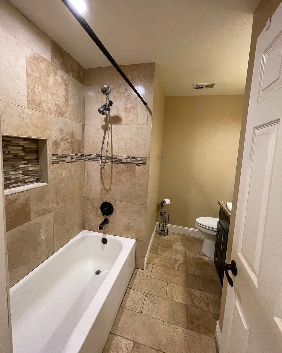 Building Photo - 1664 Messina Dr