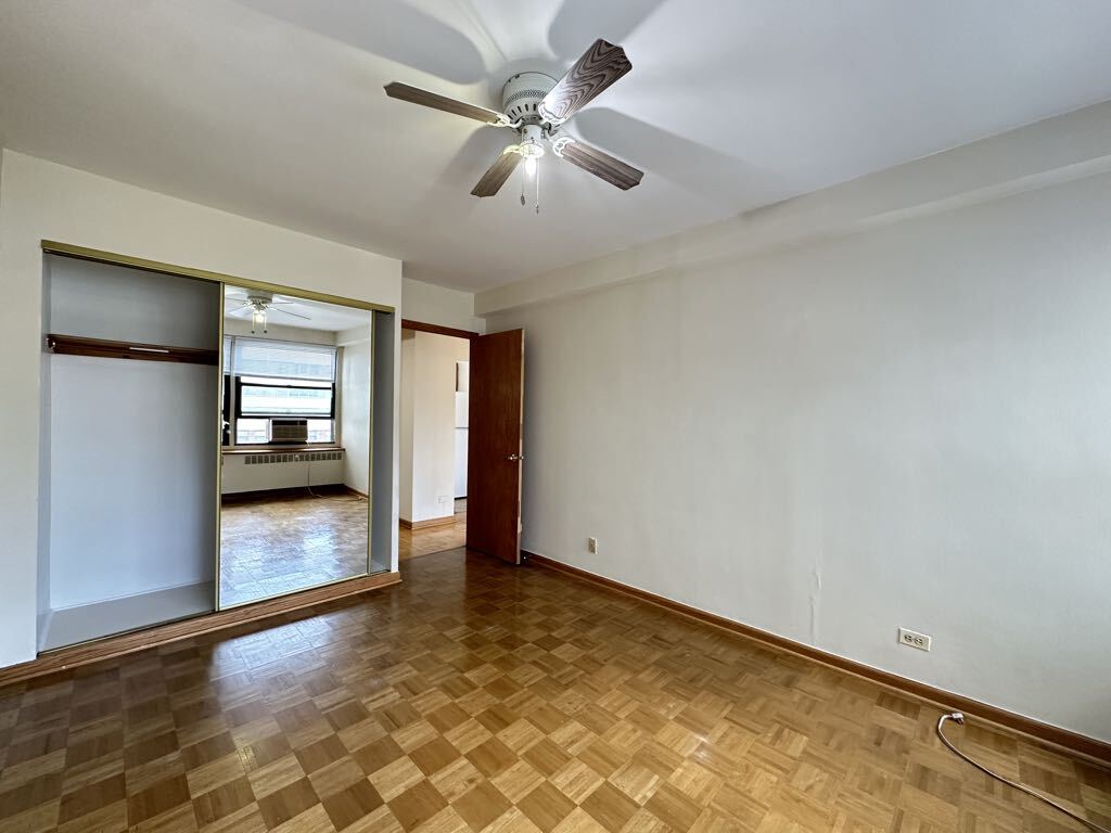Building Photo - 4180 N Marine Dr