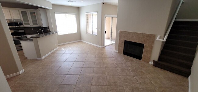 Building Photo - Beautiful Home in Summerlin