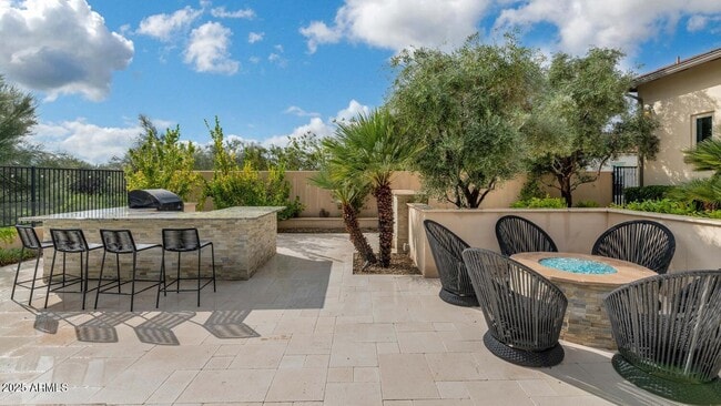 Building Photo - 5413 E Juniper Cyn Dr