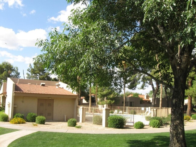 Building Photo - 6350 N 78th St