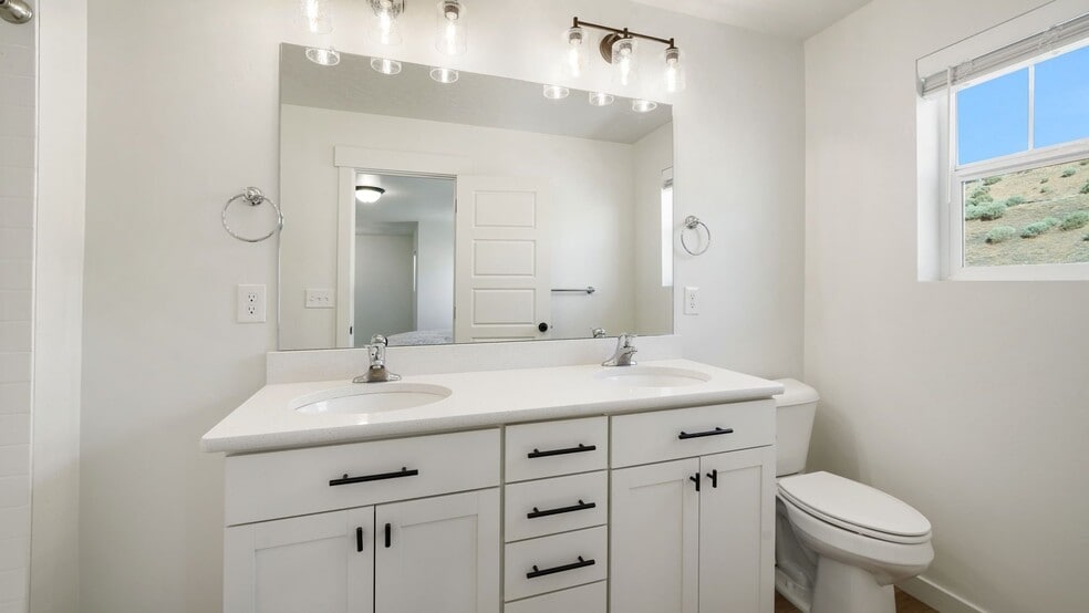 Building Photo - 5105 N Marble Fox Way